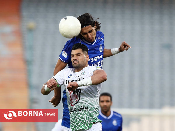 دیدار تیم های فوتبال استقلال - ذوب آهن