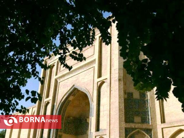 مسجد جامع ورامین