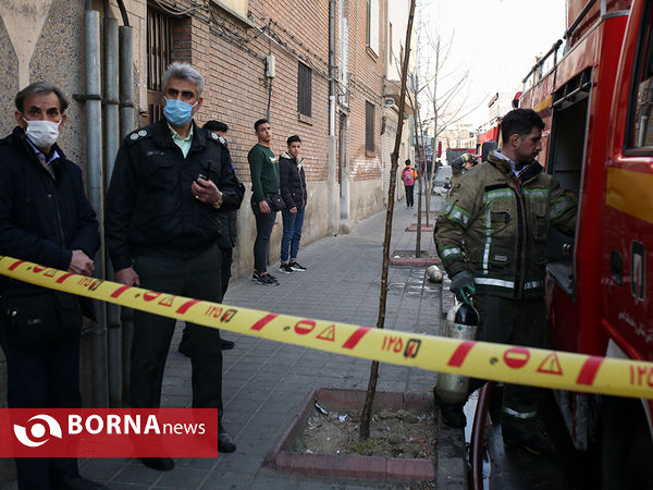 آتش سوزی انبار پنبه در خیابان مولوی تهران