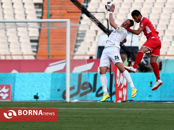 دیدار تیم های پرسپولیس تهران - سایپا