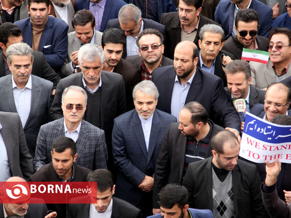حضور مردم شیراز درراهپیمایی 22 بهمن