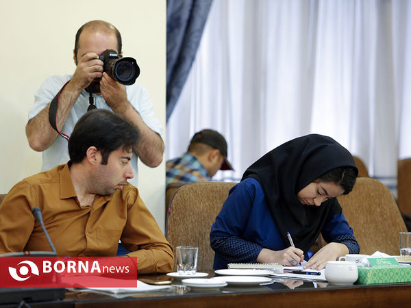 کنفرانس خبری روز جهانی ام اس در روزنامه اطلاعات