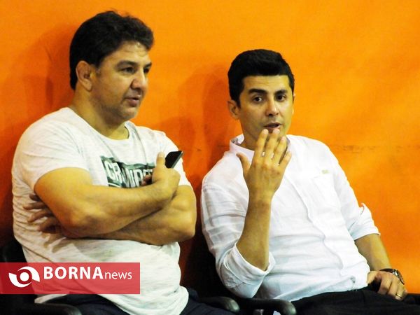 برگزاری فوتسال بین احزاب