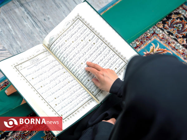 ترتیل خوانی قرآن کریم در حرم مطهر رضوی
