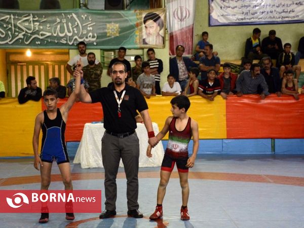 مسابقات كشتى آزاد نونهالان در شهرستان شهریار