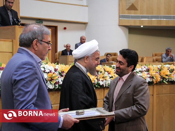 نشست دولتمردان دفاع مقدس