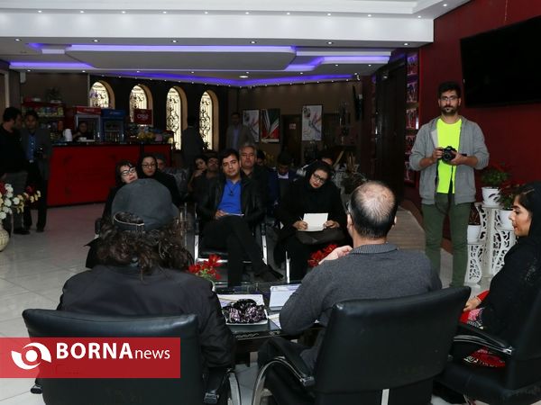 نشست خبری فیلم"اتاق تاریک" در سینما مهر آبادان