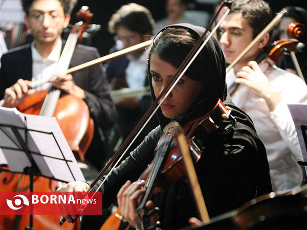 پشت صحنه ارکستر رامشه