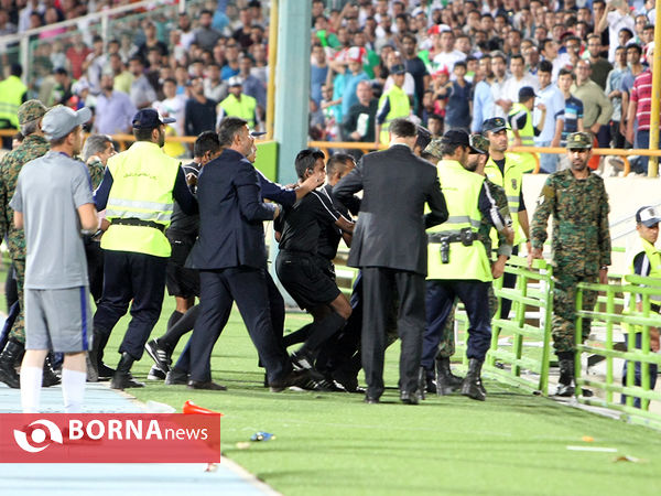 دیدار تیم های ایران - قطر