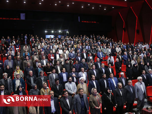 نشست شهردار تهران با اصحاب فرهنگ و هنر