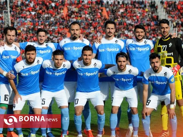 دیدار تیم پیکان- پرسپولیس