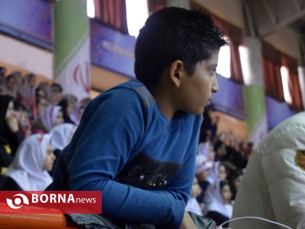 شادپیمایی عروسک‌ها در سالن امام خمینی‌(ره) کرمانشاه
