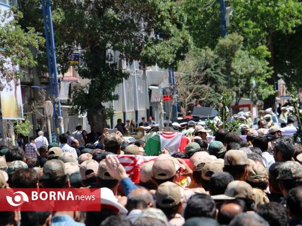تشییع پیکر شهیدان هنگ مرزی ارومیه
