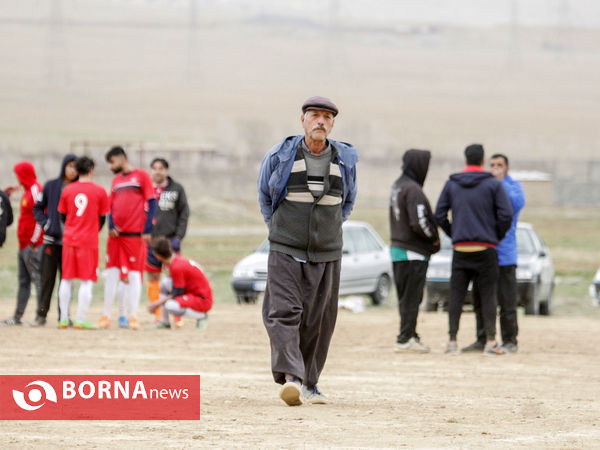 مسابقات فوتبال در روستا