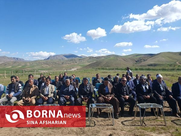 کلنگ زنی احداث سالن ورزشی روستای موانا در ارومیه