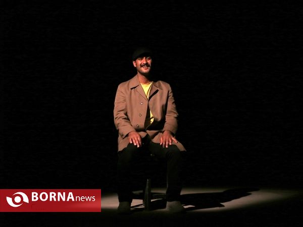 اجرای نمایش های کوتاه "مدل" و "کودک همسر"
