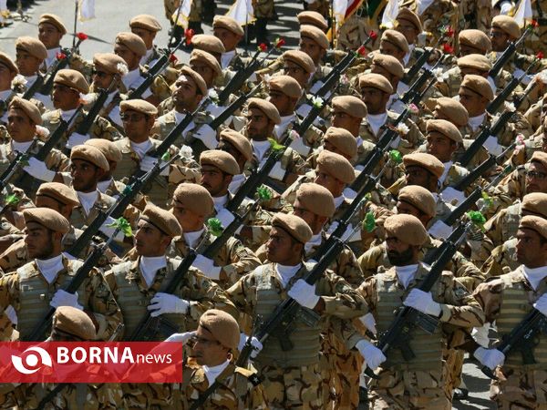نمایش توان دفاعی یگان های نمونه نیروهای مسلح خراسان شمالی