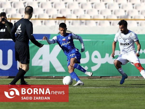 دیدار تیم های استقلال تهران - ملوان بندر انزلی