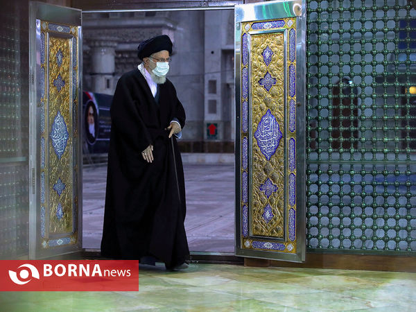 حضور رهبر انقلاب در مرقد مطهر امام راحل و گلزار شهدای بهشت زهرا
