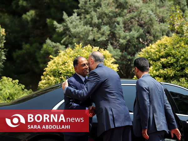 دیدار وزرای خارجه ایران و مالزی