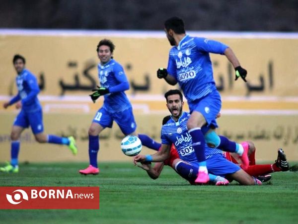 دیدار تیم های نفت تهران - استقلال تهران