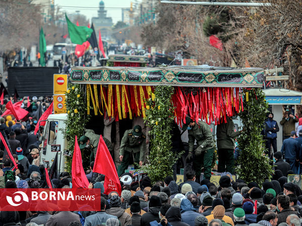 اجتماع عزاداران فاطمی و تشییع پیکر 9 شهید دفاع مقدس و مدافع حرم