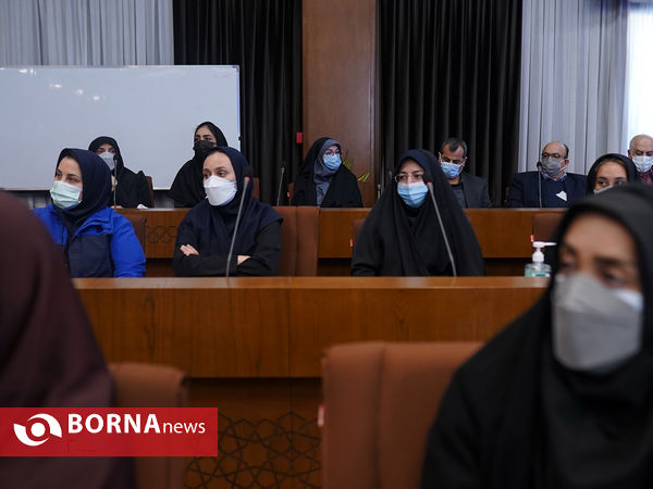 تجلیل از مهین فرهادی زاد