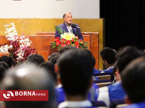 نشست ستادهای نوروزی و ایستگاه های بین شهری در اصفهان