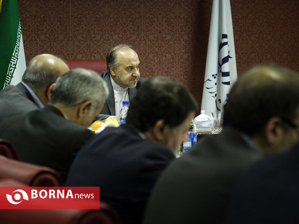 دیدار وزیر ورزش و جوانان با اعضاء فدراسیون فوتبال