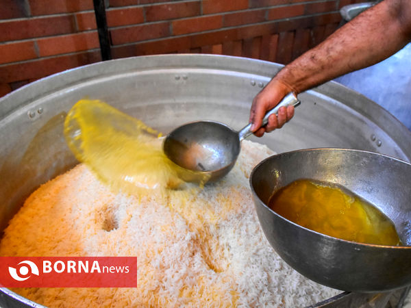 سفره‌دار مجلس حسین(ع)