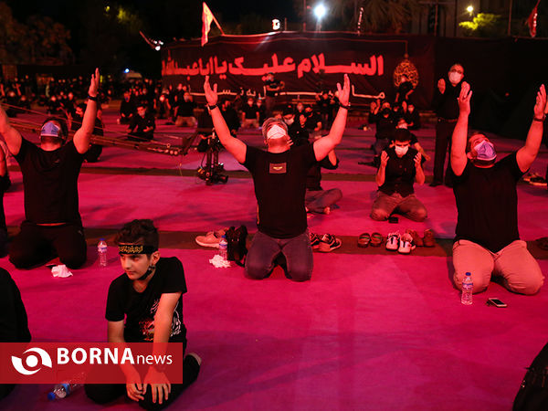 عزاداری شب تاسوعای حسینی (ع) در میدان فلسطین تهران