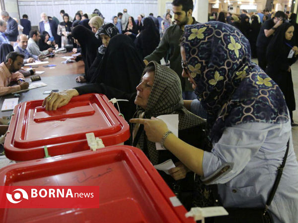 حضور میرسلیم درپای صندوق رای ،مسجد قبا
