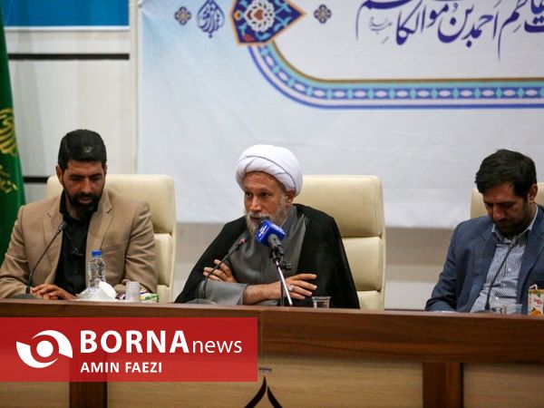 دیدار اصحاب رسانه با نماینده ولی فقیه در فارس