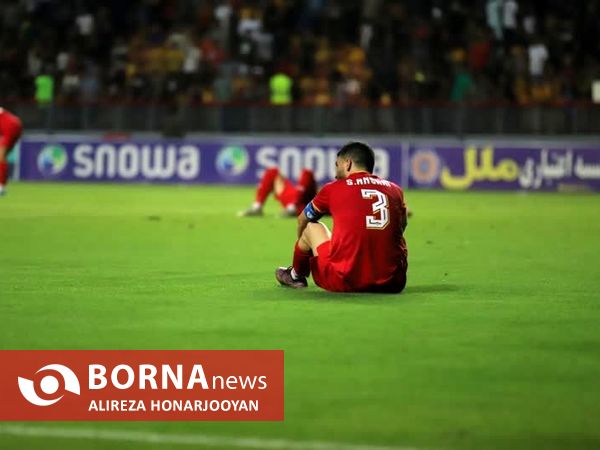 در حاشیه دیدار تیم های فوتبال فولاد - صنعت نفت