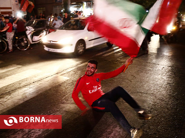 شادی مردم بعد از بازی با مراکش