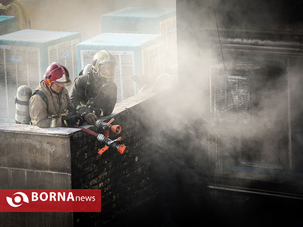 آتش سوزی مجتمع تجاری مهستان