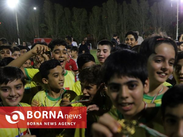 فینال رقابت های فوتبال جام شهدای متروپل آبادان