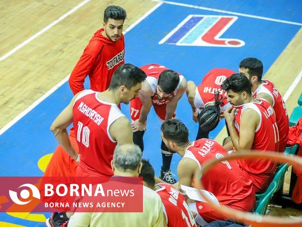 دیدار تیم های بسکتبال نبوغ - توفارقان