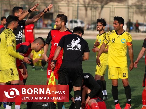 دیدار تیم‌های فوتبال سپیدرود رشت _ اترک بجنورد