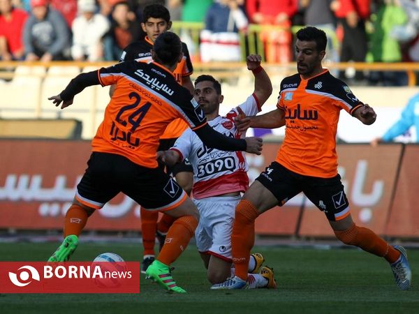 دیدار تیم های سایپا - پرسپولیس
