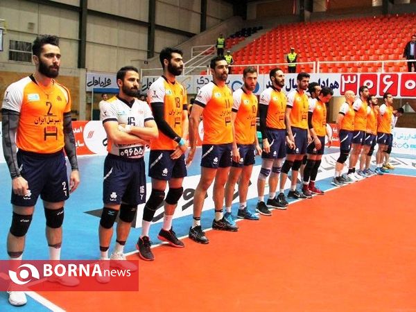 ديدار تیمهای والیبال سايپا- صالحين ورامين