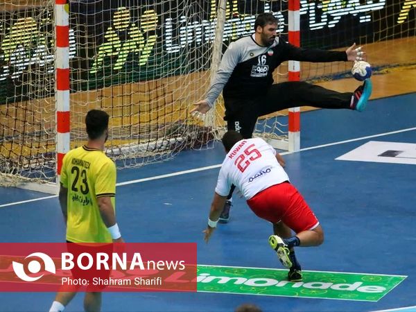 دیدار تیم های هندبال الکویت کویت - سپاهان