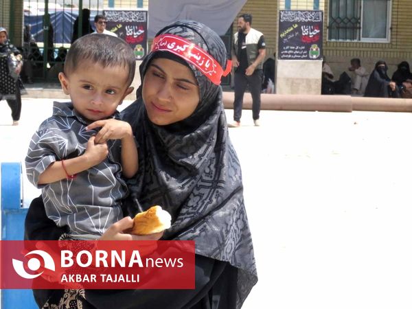 میزبانی شرقی از زائرین پاکستانی کربلای معلی 