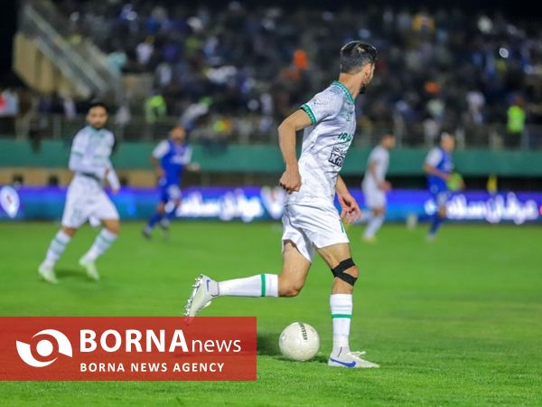  دیدار تیم های فوتبال آلومینیوم - استقلال