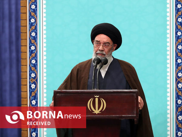 دیدار صدها نفر از مردم استان اصفهان با مقام معظم رهبری