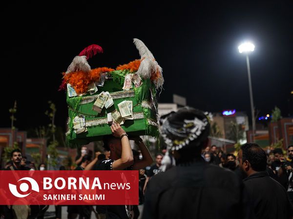 حال و هوای شب چهارم محرم در میدان تجریش