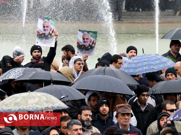 تجمع مردمی و سوگواری سردار سپهبد شهید قاسم سلیمانی در میدان نقش جهان اصفهان