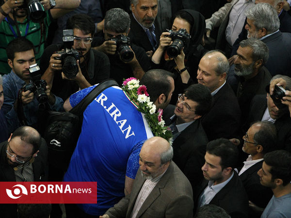 در حاشیه مراسم استقبال از وزنه‌برداران المپیکی ایران
