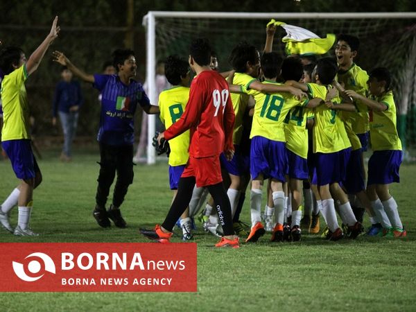 فینال رقابت های فوتبال جام شهدای متروپل آبادان