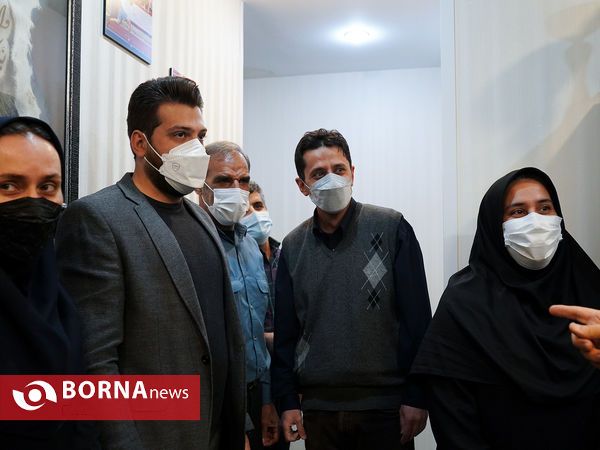 بازدید وزیر ورزش و جوانان از دفاتر فدراسیون ها